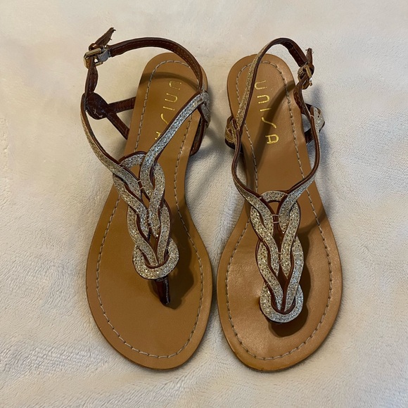 Unida Gold Glitter Sandals Size 6.5M - Picture 1 of 7
